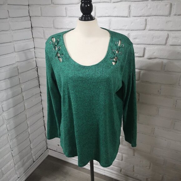2 Dye 4 Ladies Size XL Bright Green Sweater with Lace Detail on Shoulders - Picture 1 of 10